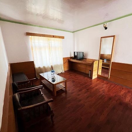 Hotel Lumbini Leh Luaran gambar