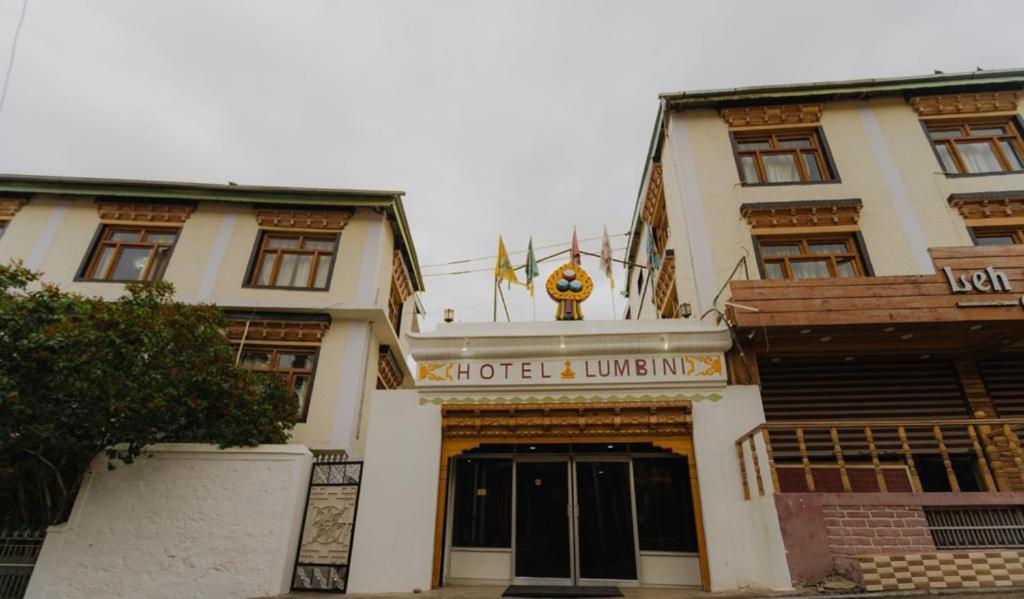 Hotel Lumbini Leh Luaran gambar